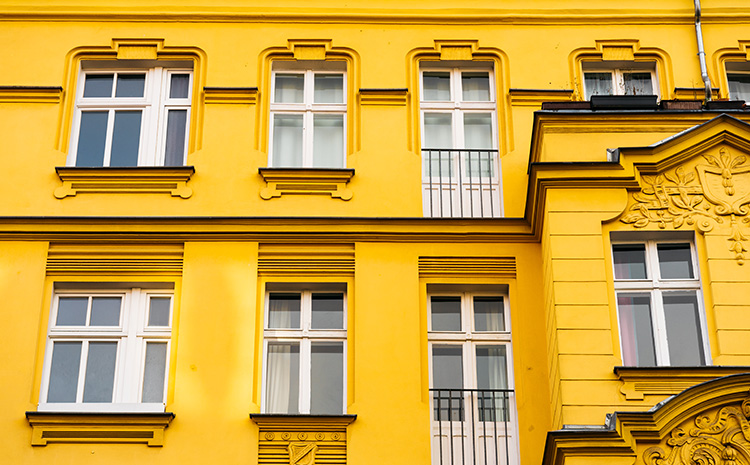 Nowoczesna renowacja fasad: Jak alpinQ przedłuża życie